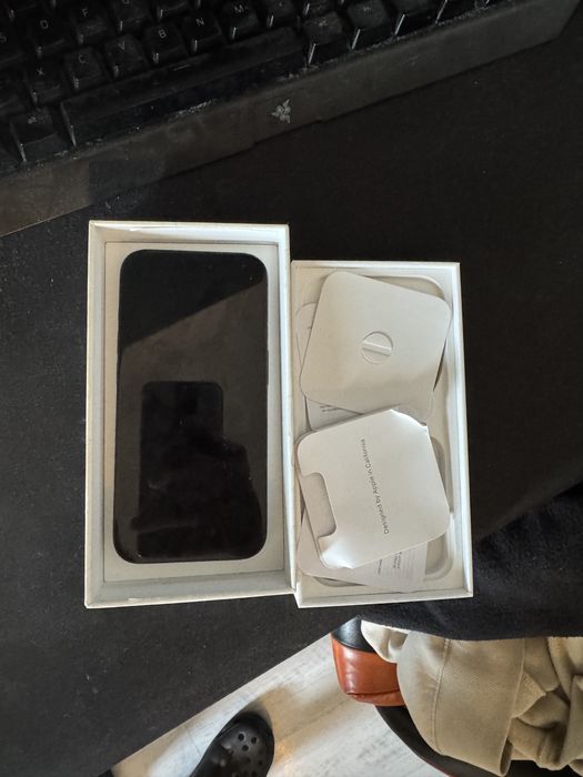 Iphone 15 Pro, 87 baterie