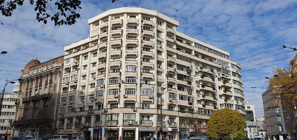 Universitate, bloc 1980 cu centrala, anvelopat,  parcare, pet friendly