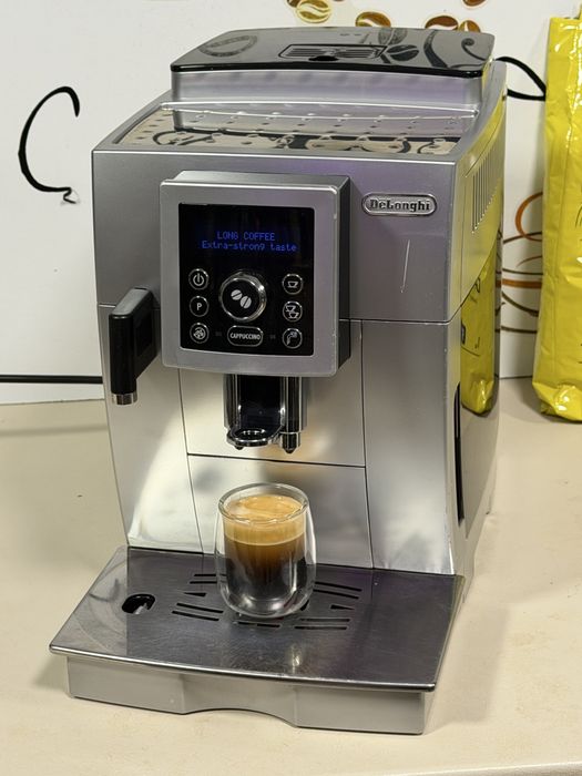 Кафемашина кафе автомат delonghi magnifica с гаранция