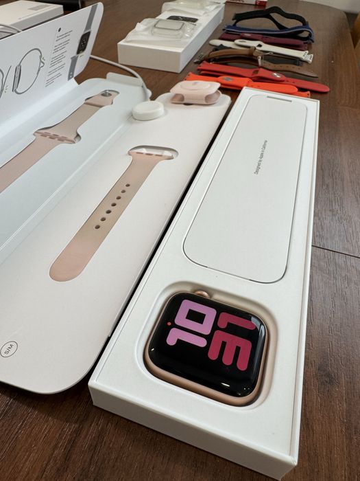 Apple Watch Series 6, 44 mm