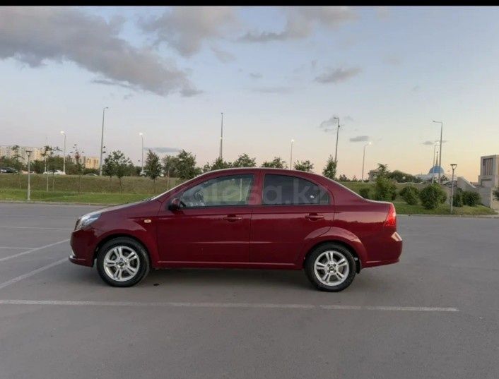 Продам Ravon nexiaпочти новый обмен на квартиру помещение авто дом