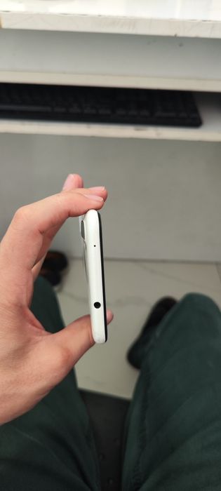 Samsung A11.  Judayam arxon