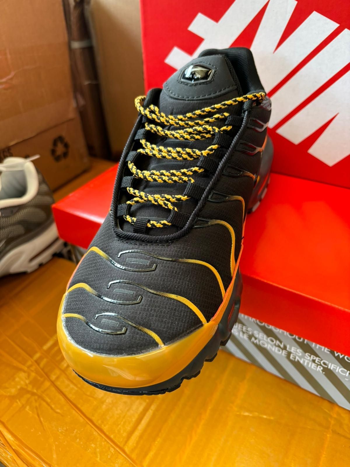 Nike air max plus .,