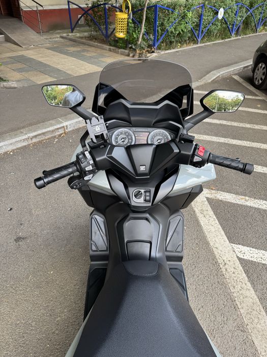 Vand Honda Forza 350/2024