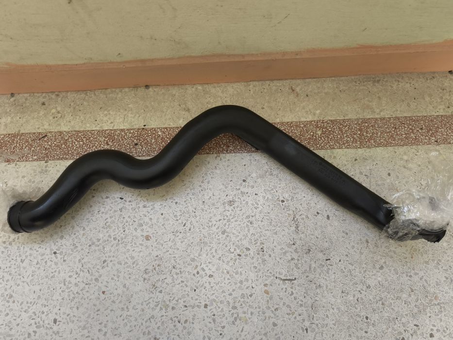 Тръба интеркулер Mercedes W202