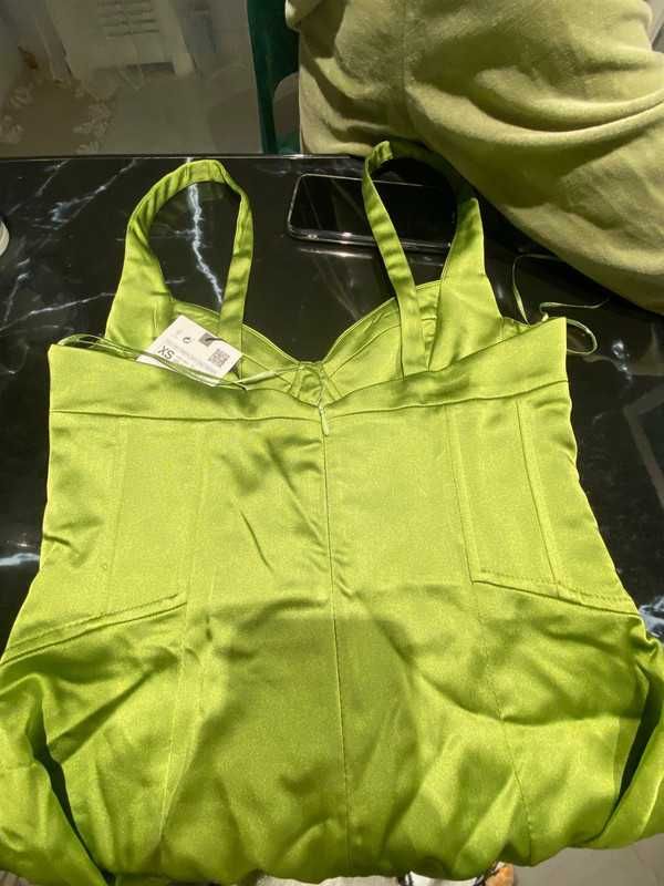 Rochie ZARA verde lime XS corset midi stramt bra cups fistic satin nou