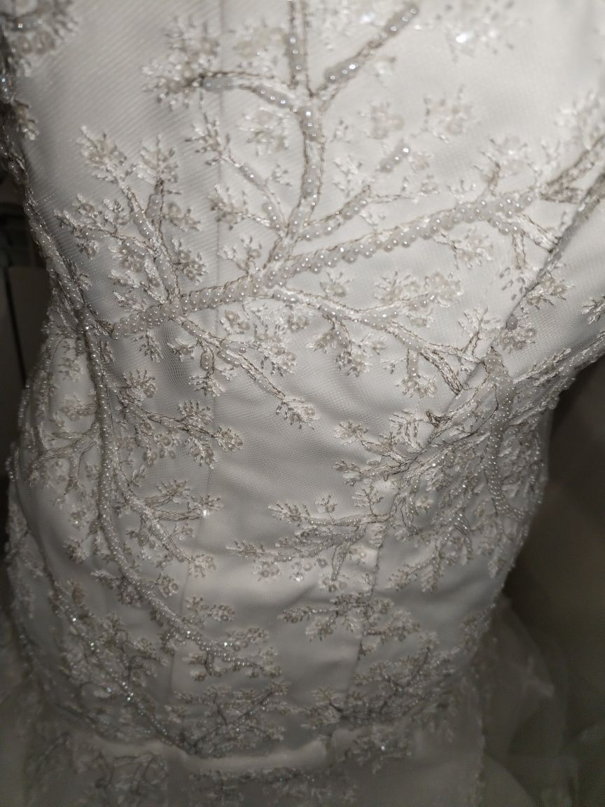 Свадебный платья с фатой