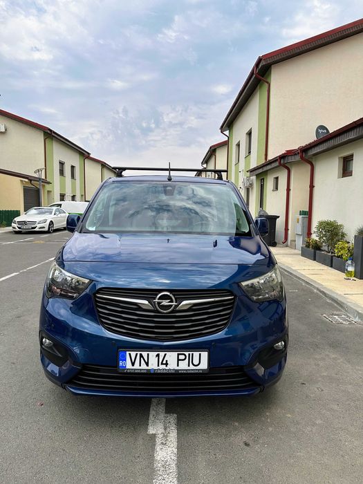 Opel Combo 2019 automat