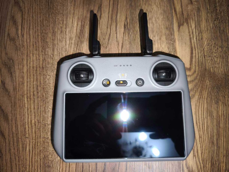 DJI RC 2 — Контролер | Отличен + протектор | Подарък чанта DJI RC2