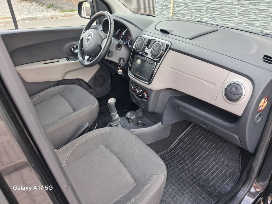 Dacia Lodgy 1.5 2013