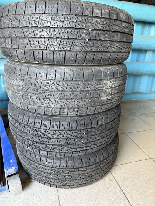 Зимние шины в хорошем состоянии. Б/У.