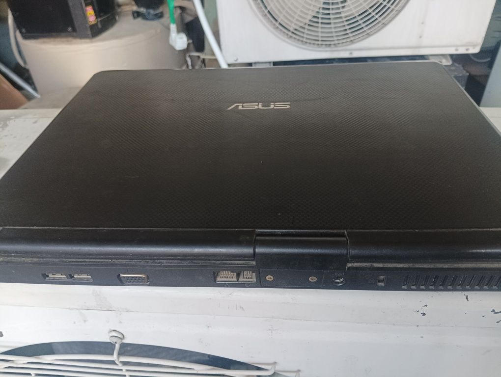 Ноутбук  Asus б/у