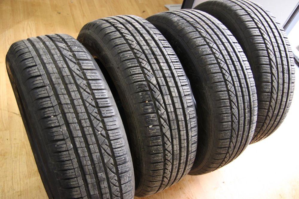 Set anvelope noiM+S Dunlop Grandtrek 215 65 17 225 65 17 Duster EVOQUE