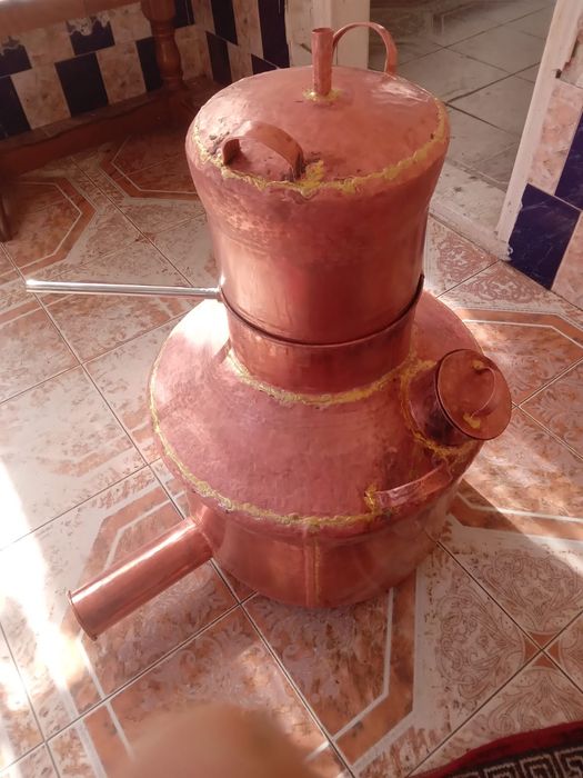 Vand un cazan de făcut țuică de 86 litri