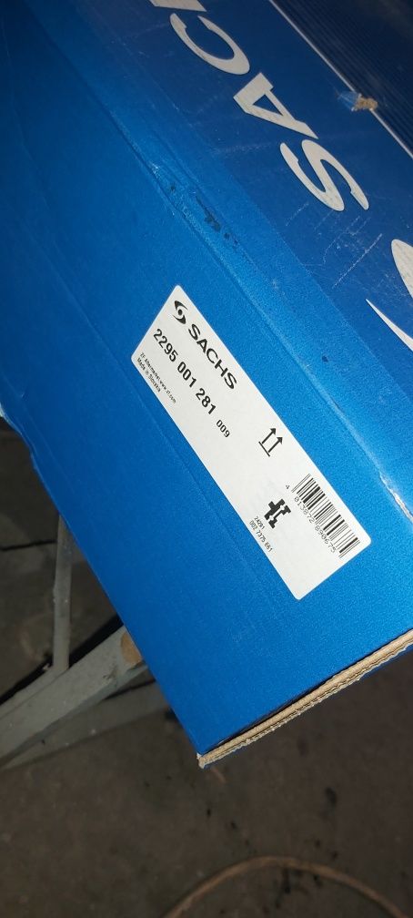 Маховик Sachs за Ауди 2.0 3.0 3.5 4.0 TDI TFSI  почти нов!!!