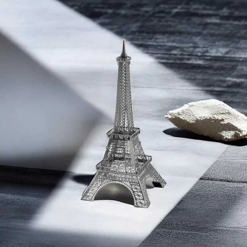 Puzzle 3D metalic Tour Eiffel. Oțel inoxidabil. Macheta nu se desface.