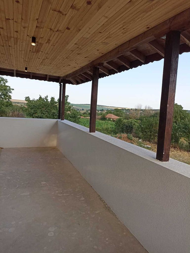 Продава се Къща в с. Николаевка, Област Варна - 188 кв.м за 612 €/кв.м - Снимка #5