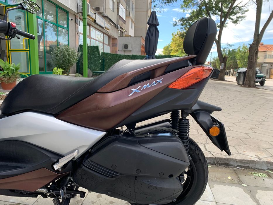 Мотоциклет Ямаха X max