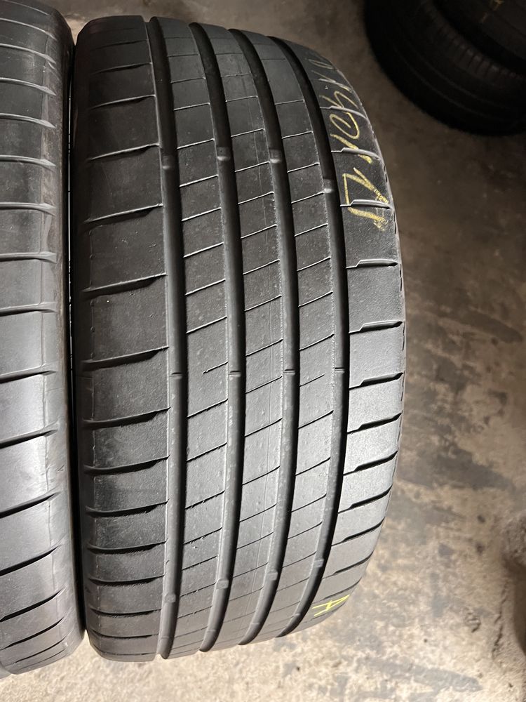 4 anvelope vara 255/35/19 + 225/40/19 , Bridgestone !