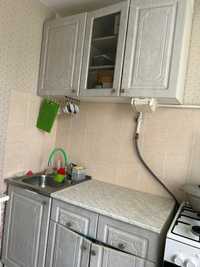 Кухонный  гарнитур цвет серый,длина 11300
