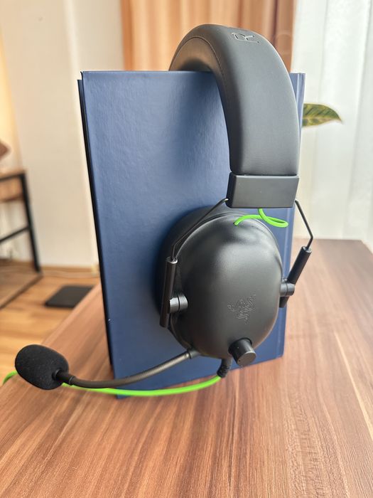 Vand urgent gaming casti Razer noi