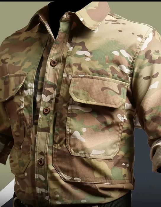 Ținută militara combat