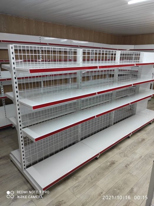 Стеллаж металлические полки для магазина витрины  перфорированный