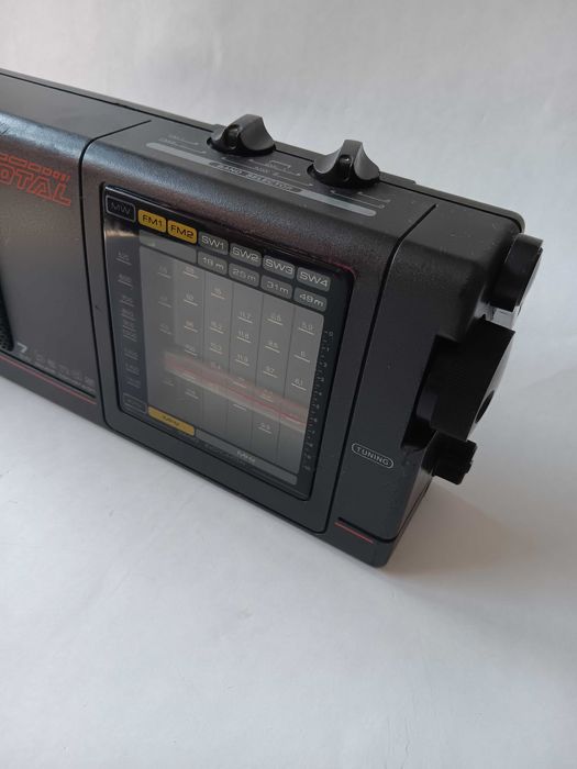 Radio vechi Romanesc TOTAL produs de Electronica, de colectie,Comunism