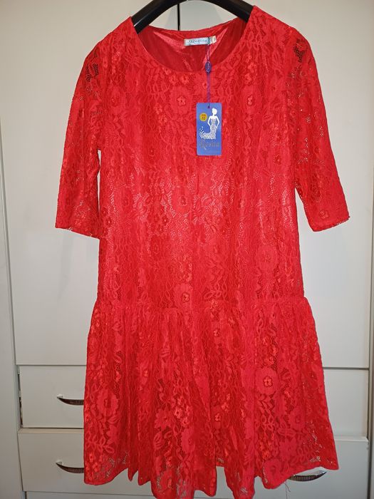 Продам новое платье