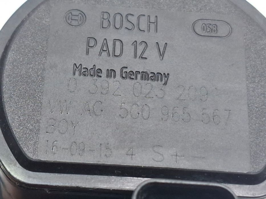 Pompa auxiliara apa VOLKSWAGEN CADDY IV Estate SAB, SAJ 2015 - >2.0 TD