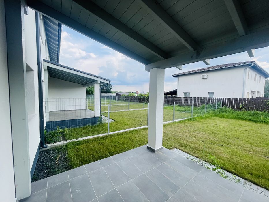 Casa in zona selecta, in Sanandrei direct de la proprietar .