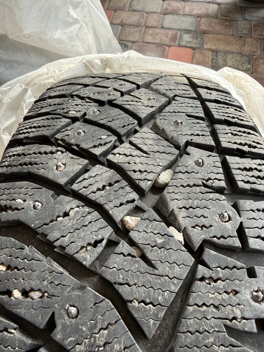Шины зимние Nitto 235 60 r18