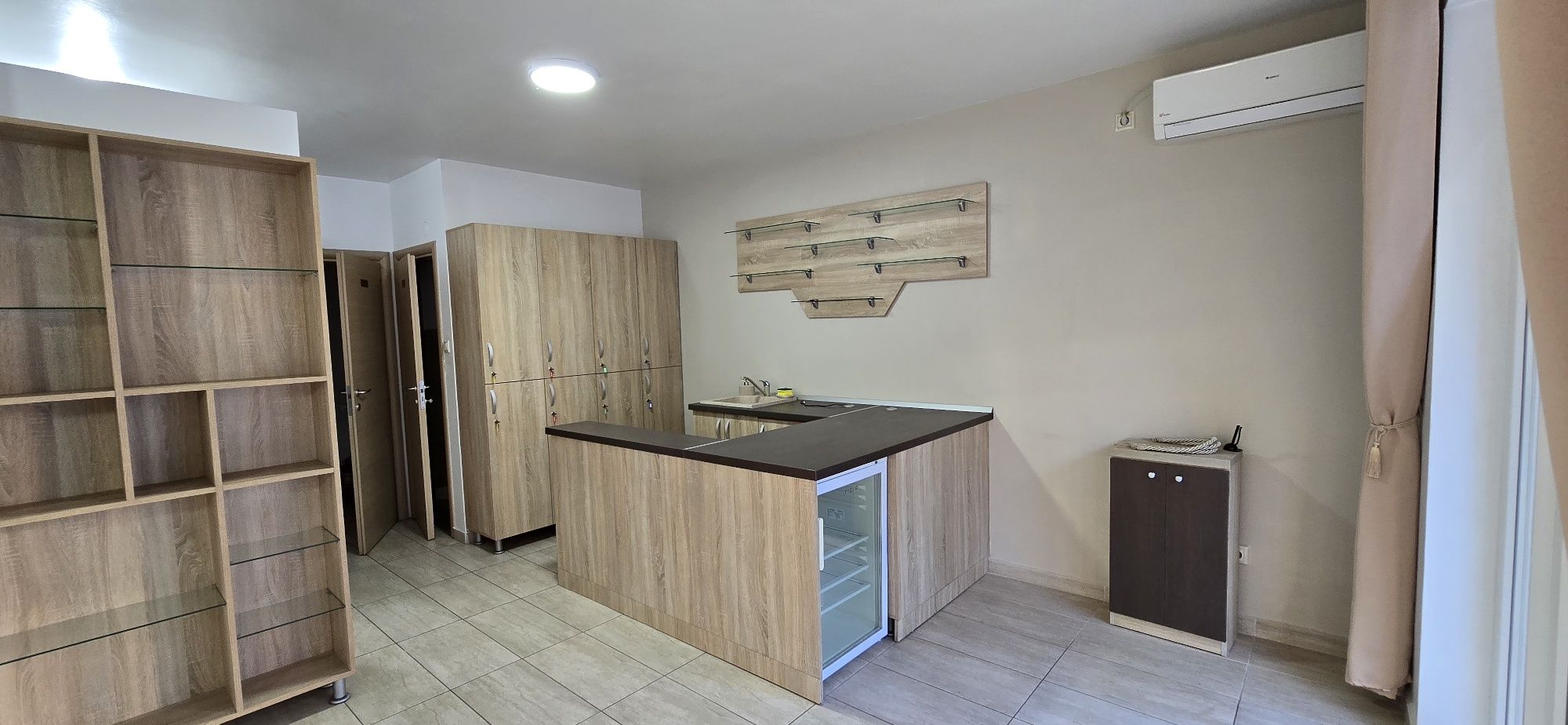 De închiriat spațiu comercial Prima Nufărul