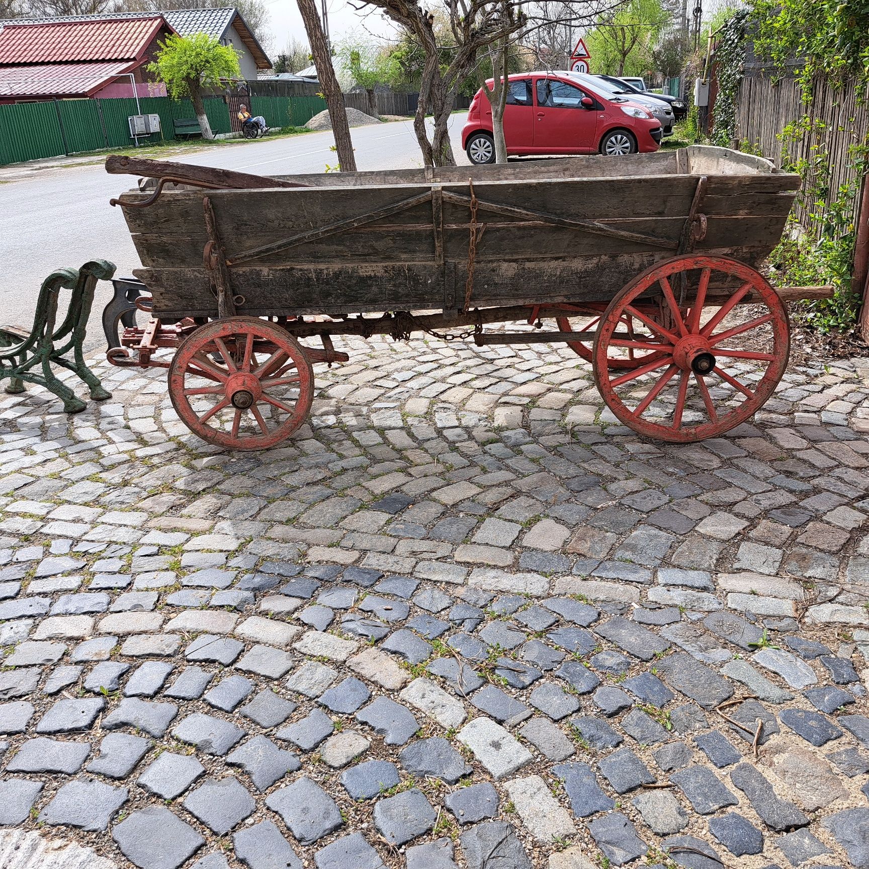 Căruță veche, car cu boi, colecție, decor