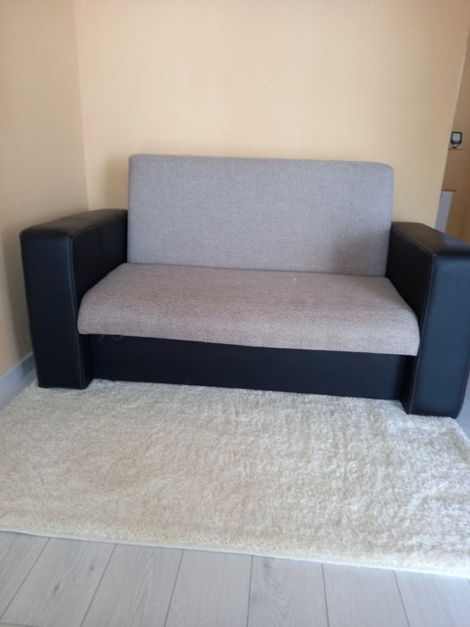 Canapea pentru living
