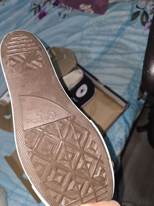 Vand Tenisi de dama cu platforma marimea 42.5