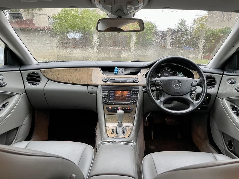 На ЧАСТИ Mercedes CLS 320 CDI W219 2007г OM 642 Xenon въздух