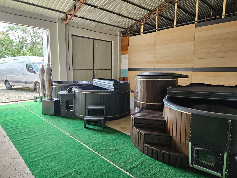 Ciubar din fibra de sticla. Jacuzzi