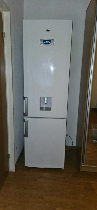 Vand Frigider + Masina Whirlpool + Dressing + Comoda