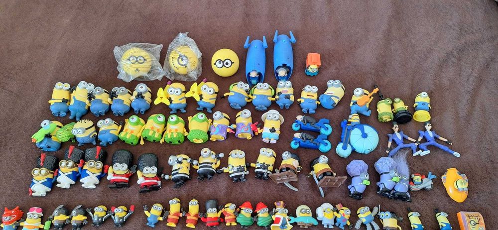Minioni McDonalds/ REWE (Germania)/kinder -