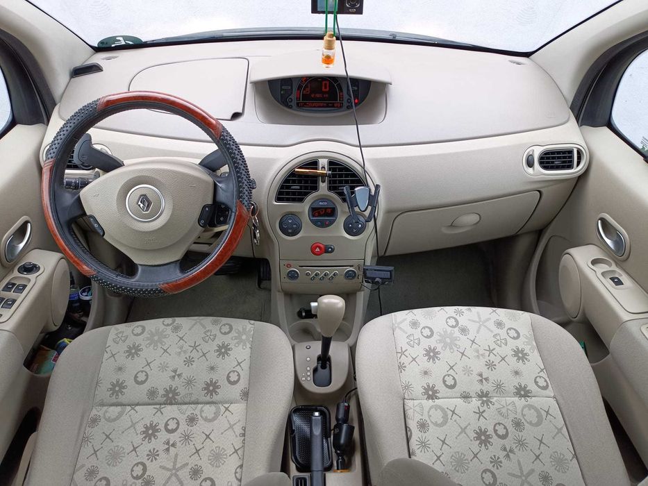 Vând Renault Modus, Automată, 1,6, Benzină, 2007