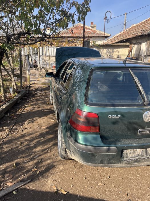На части голф 4    110 коня 1.9 тди
