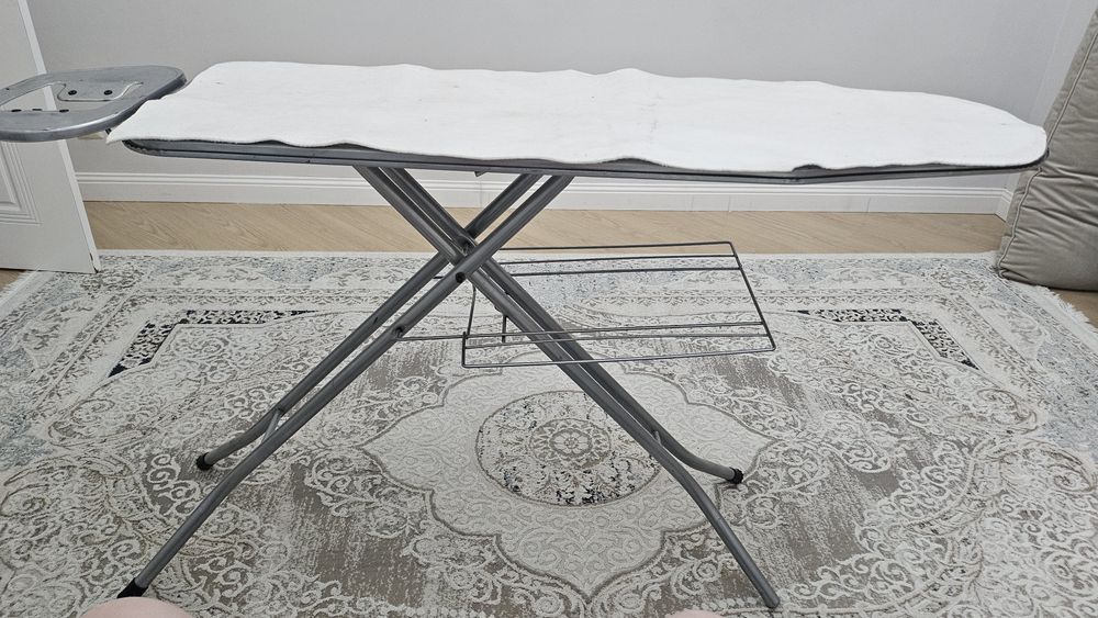 СРОЧНО ПРОДАМ Гладильная доска