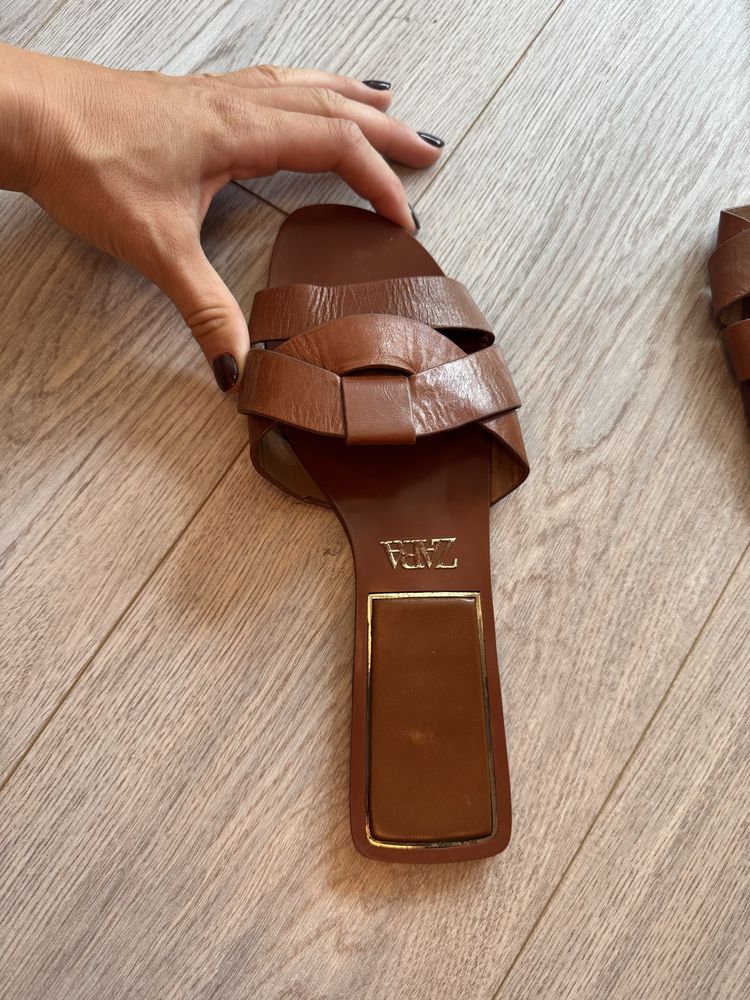 Чехли Zara кафяви