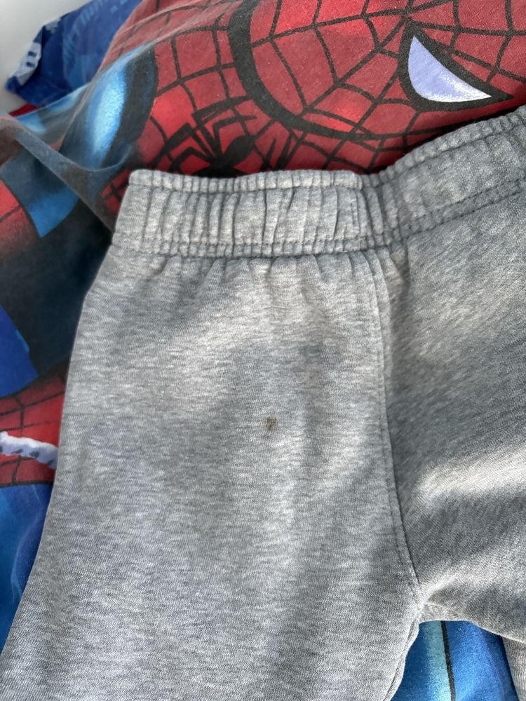 Комплекти Nike, H&M синсей