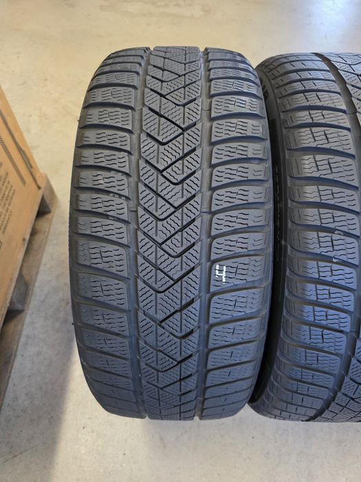 235/45/18 4бр.PIRELLI WINTER ELECTRIC TO Неразличими от НОВИ