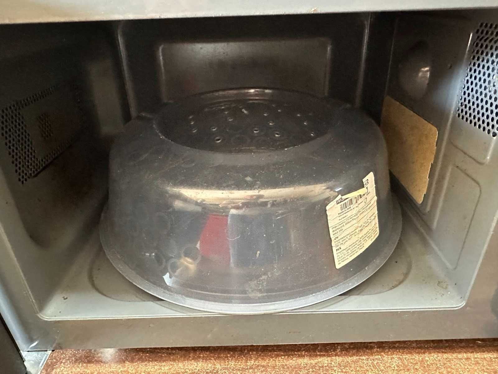 Микровълнова Arielli MM-720C2B, механично управление, 700W, 20л