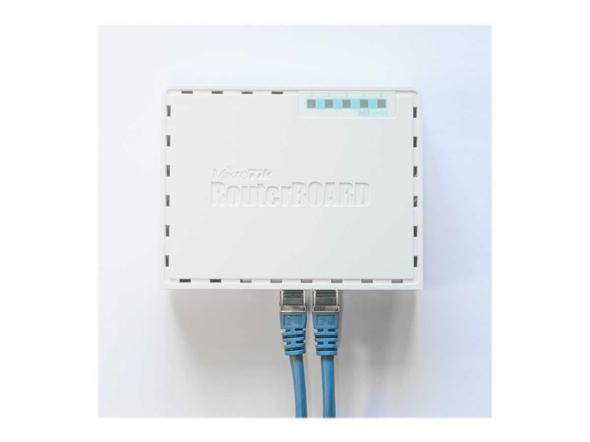 Router MikroTik RB750Gr3 hEX