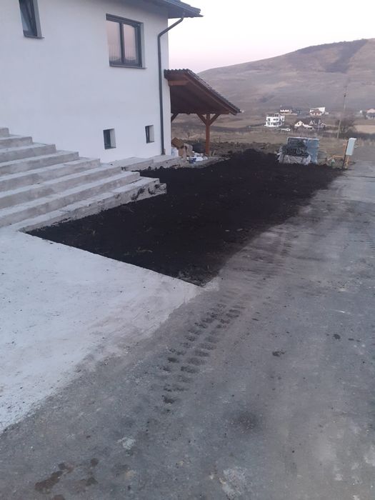 Vând casa Chinteni