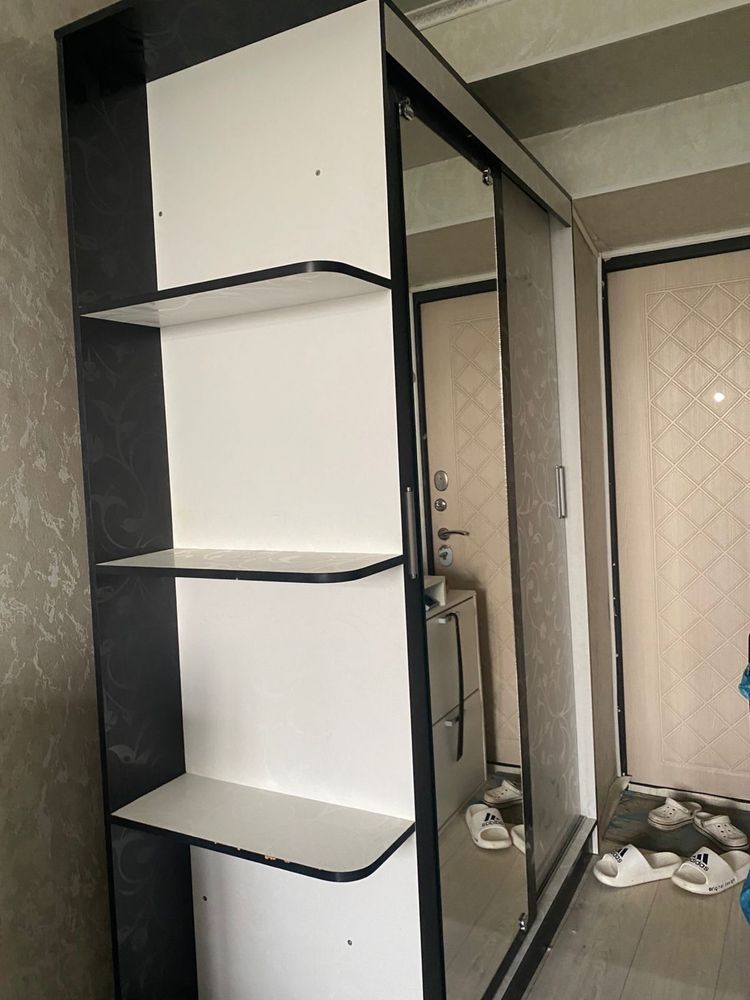 Продам шкаф купе отдам за 35000